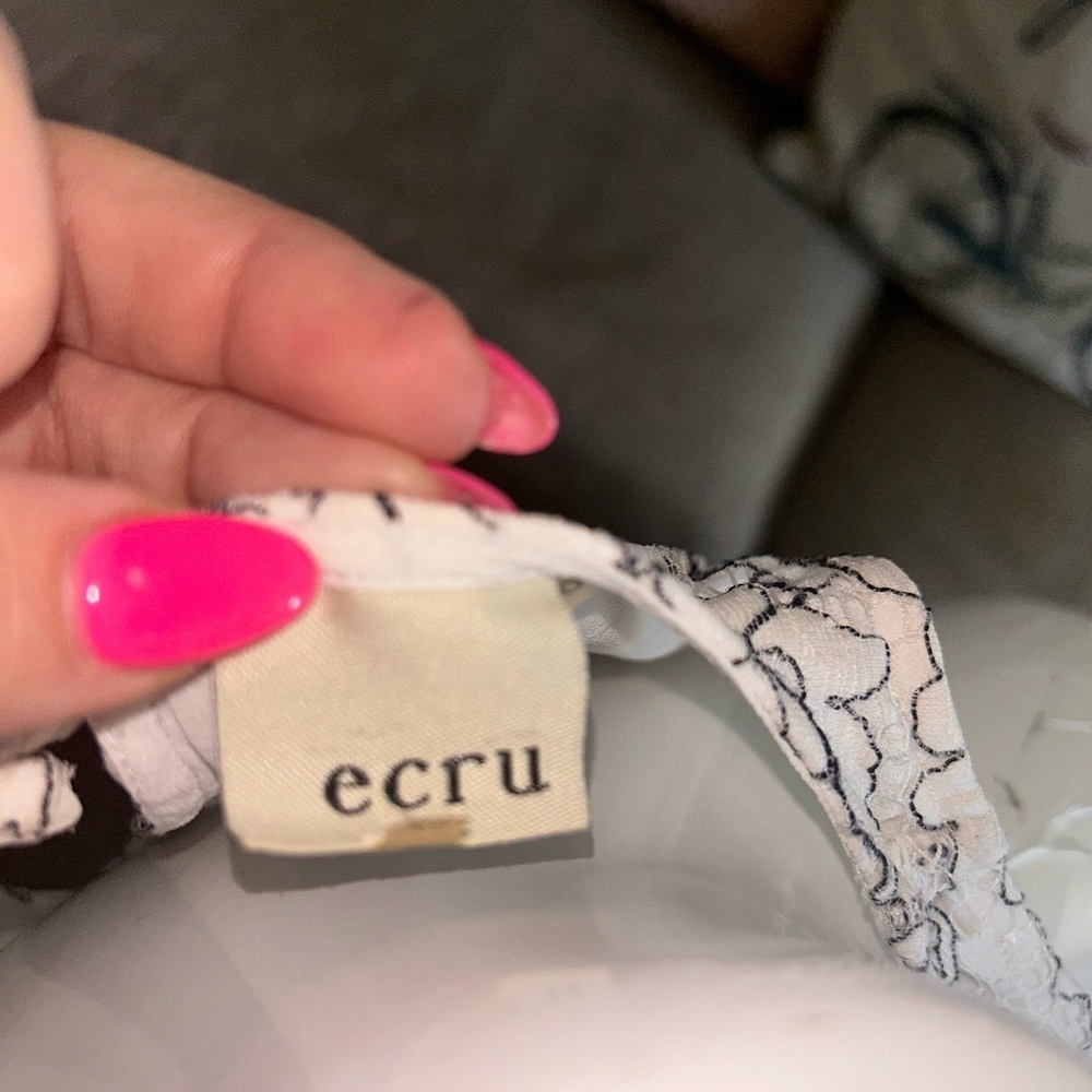 😍Ecru Cream Lace Tank Top Sleeveless size xs - Picture 4 of 6